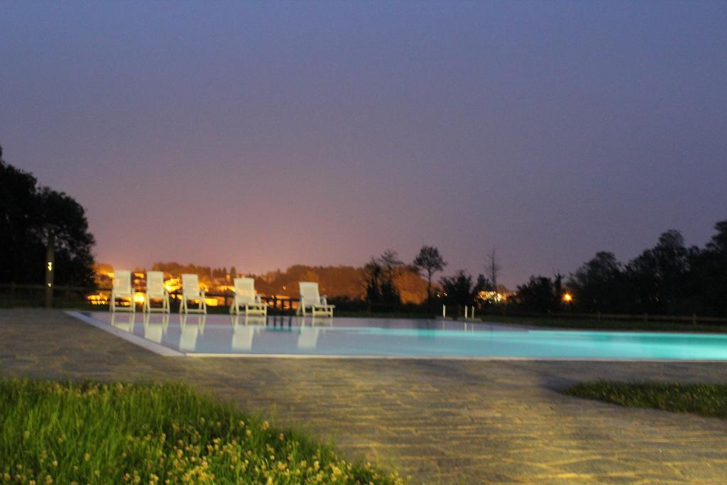 Agriturismo Creta Rossa Torre di Ruggiero Екстериор снимка
