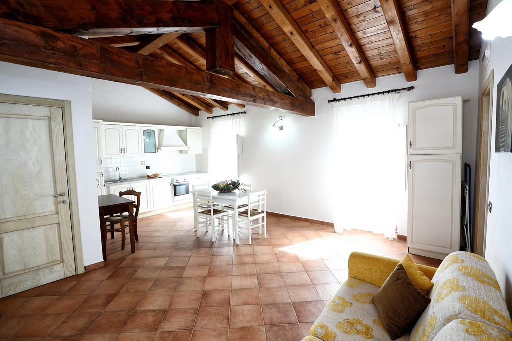 Agriturismo Creta Rossa Torre di Ruggiero Екстериор снимка